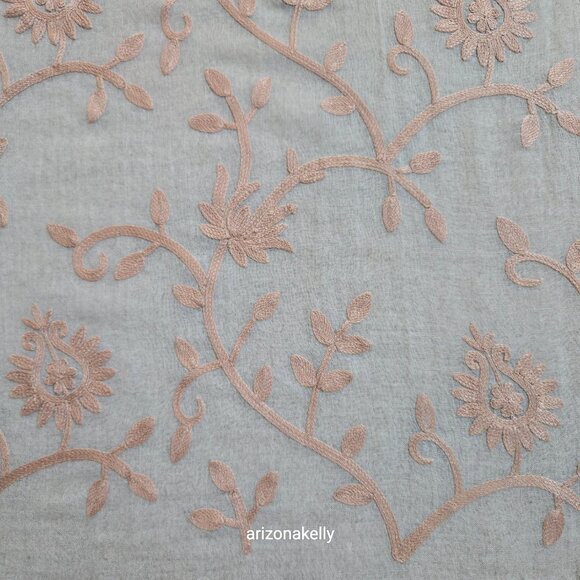 Woven Wool Scarf With Chain Stitch Embroidery Carolina Amato Lightweight - Picture 10 of 13